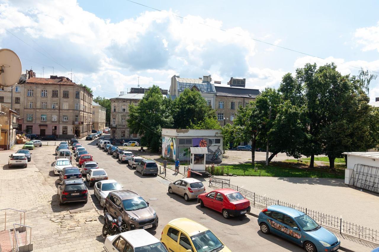 Avangard Saint Teodora III Apart Liov Exterior foto